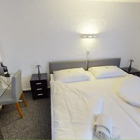 Boutique & Restaurant Baeren Hotel *